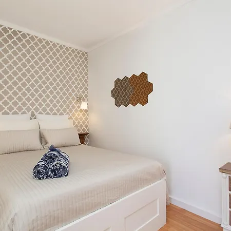 Apartment Bairrus - Rossio Lisbon