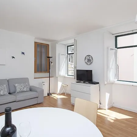 Apartment Bairrus - Rossio Lissabon